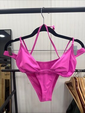 NWOT SKIMS Hot Pink Triangle Bikini Set L:top XL: bottom